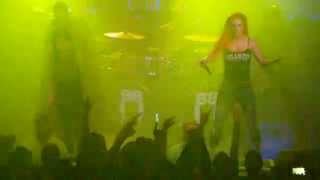 Butcher Babies ~ Gravemaker (LIVE) Altar Bar, Pittsburgh, Pa 11/10/15