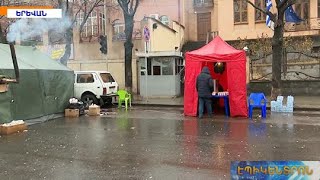 «5 աստղանի հյուրանոց չի,սա մեր խրամատն ա».Բաղրամյան ու Դեմիրճյան փողոցները փակ են