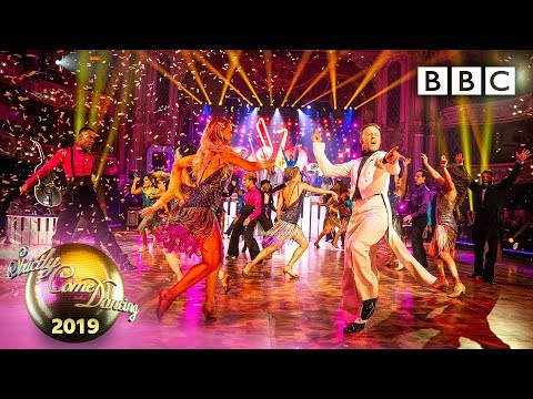 Blackpool special opens with breathtaking group routine - Blackpool | BBC Strictly 2019