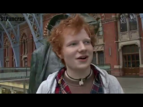 Ed Sheeran before he was famous - Street performing