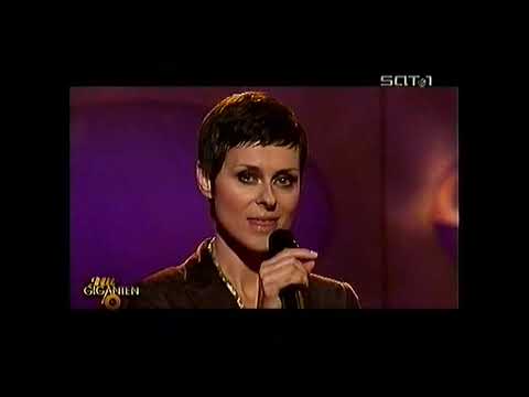 LISA STANSFIELD - All Around The World ('Hit Giganten' 2004 German TV)
