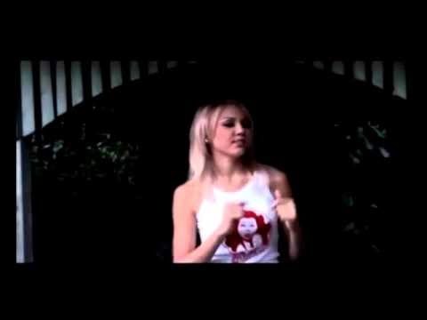 Denisa   Cu luna de pe cer VIDEOCLIP Manele de dragoste