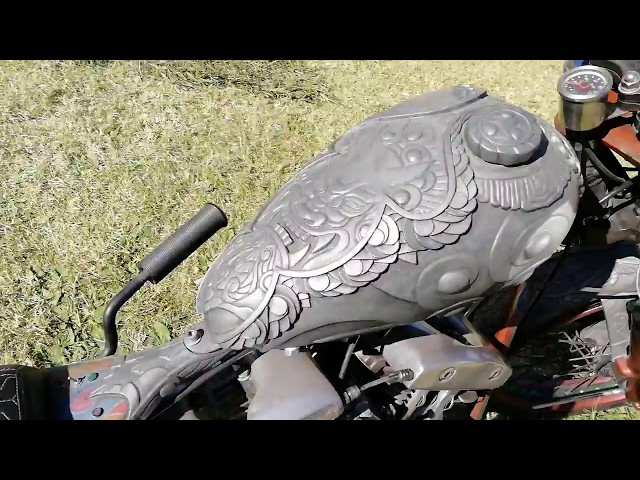 Born Free Show 10 Harley-Davidson 1980FLT