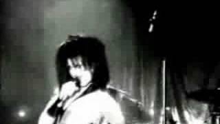 Siouxsie - "About To Happen" live 2007 (GPB Cellphone Mix)