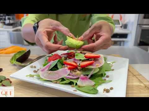 How to Make a Strawberry Lentil Avocado Salad | Straight from The Kitchen by CWQ Menu!!