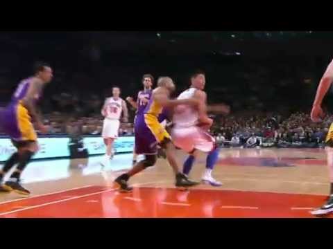 Jeremy Lin OWNS Derek Fisher!
