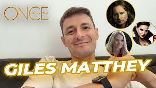  Robert Carlyle, Jennifer Morrison… Giles Matthey décrit le cast de #OUAT en emojis ! video