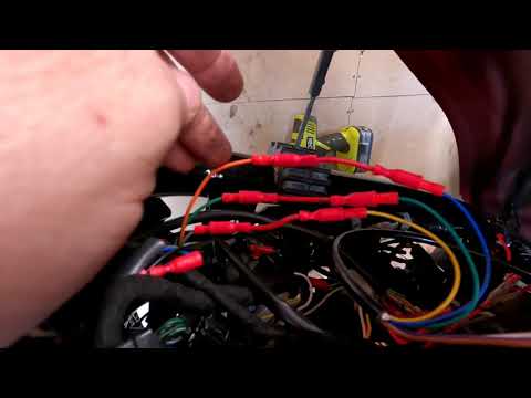 Smart turn system installation on a Triumph Rocket 111 classic.