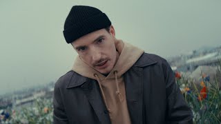 Musik-Video-Miniaturansicht zu MIESES LEBEN / WOLKEN Songtext von Casper feat. Haiyti