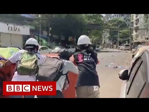 奮不顧身的緬甸反政變抗議者在38人被殺後一天返回 - BBC News (Defiant Myanmar anti-coup protesters return a day after 38 are killed - BBC News)