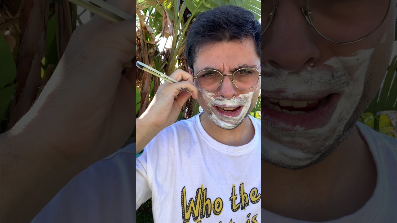 Watch Now Come si taglia la barba #shorts Come si taglia la barba #shorts