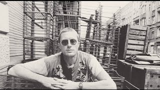 NEWTOWN NEUROTICS - Living With Unemployment