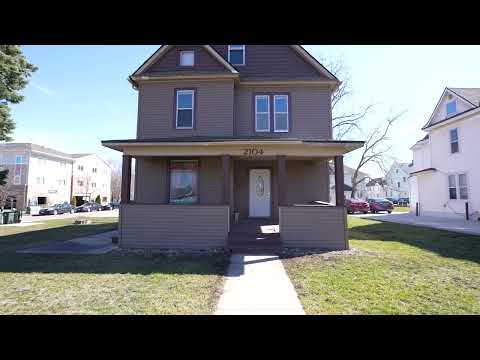 2104 College St property video