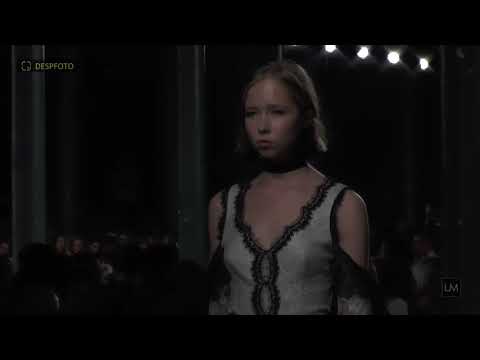 PORTUGAL FASHION SS19 - STYLIST SOPHIA KAH (DESPFOTO By Luís Meireles)