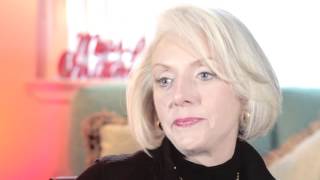 Jennifer Saran "Merry Christmas, You Are Loved" Christmas Video Message