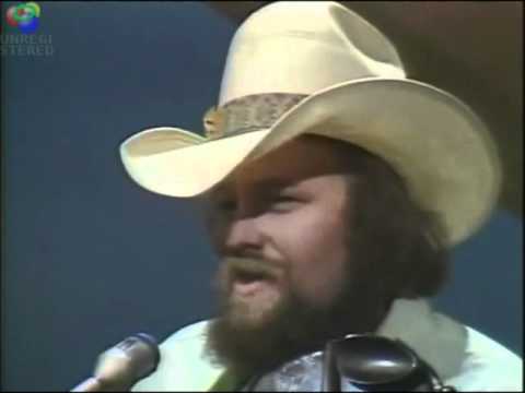 The South's Gonna Do It Again - Charlie Daniels Band (Live TV - HDS).wmv