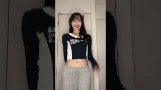 【Tiktok】腰の動きがエロい??︎?︎