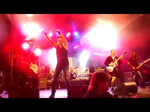 AC/DC Spejbl's Helprs -T.N.T. [live @ Jindrichuv Hradec, 2015]