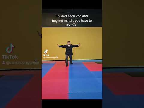 How to Referee for Karate Part 1: Starting and Stopping Matches #karate #officiating #greenskarate