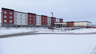 Chateau Nova Peace River, Peace River (AB), Canada | Travel Lover