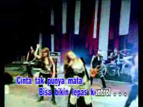 NITA TALIA LEPAS KONTROL