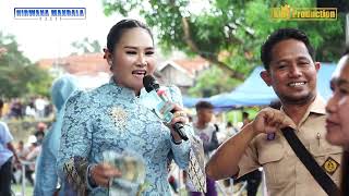 Download lagu SUMENG SUSY ARZETTY SHOW NMS HAJAT KEL. BPK. ROHID FALAQ . & IBU.SRI APRILIA SE mp3 Download lagu SUMENG SUSY ARZETTY SHOW NMS HAJAT KEL. BPK. ROHID FALAQ . & IBU.SRI APRILIA SE mp3