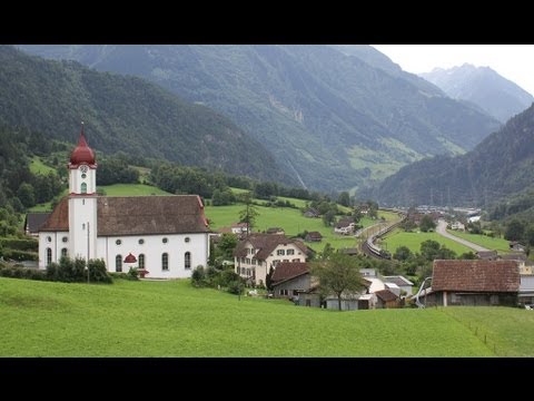 Bahnverkehr am Gotthard - Von Erstfeld bis Wassen, mit Lokdefekt, Messzug und reichlich Power