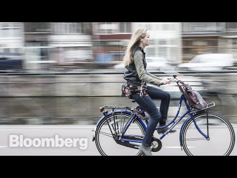 アムステルダムが自転車天国になった経緯 (How Amsterdam Became a Bicycle Paradise)