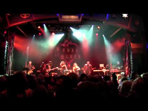 PartyQuake San Diego Wedding & Corporate Dance Band - House of Blues Live pt. 4