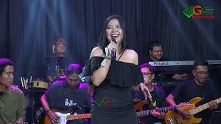 Download lagu Old Fortune Teller | Anita Betung mp3