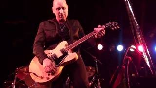 Vertical Horizon YOU&#39;RE A GOD &amp; THE LUCKY ONE - Live 2/24/2011 Coach House SJC (front row)