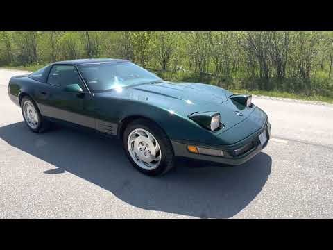 **SOLD on the CCC Buy-It-Now Lot** 39K km 1993 Chevrolet Corvette Coupe