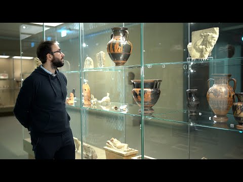 AZ ÓKORI GÖRÖGÖK ISTENI HŐSEI - Bodnár Csaba régész tárlatvezetése, Antik gyűjt. // MÚZEUM+ HŐSÖK