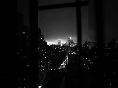 Bu gece yum gözlerini xeyalına gelim gedim🥀👀