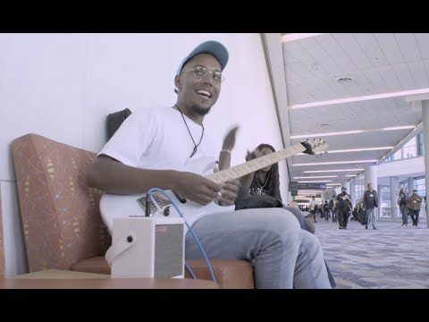 Spark MINI | Stopping the crowd with Alex Williams