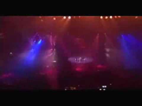 Tiesto in concert Arnhem Holland (29-30)-10-2004.