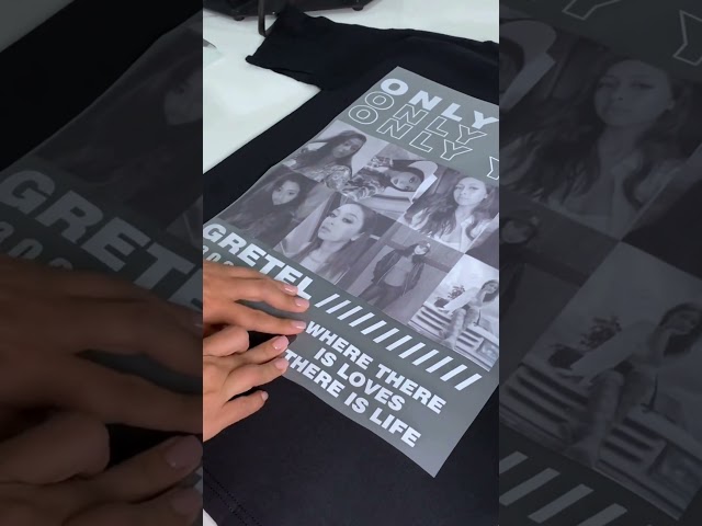 Vídeo relacionado con Latostadora Camiseta Personalizada Boyfriend Girlfriend - Pareja Foto Collage Texto - Only You Personalizable - Regalo Navidad Personalizado San Valentín