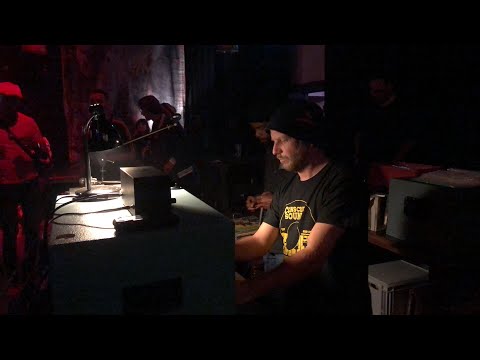 Food Bass Shelter Soundsystem ft nga han (usa) - Roots Selection & Dubwise @ haarlem (nl) 100622