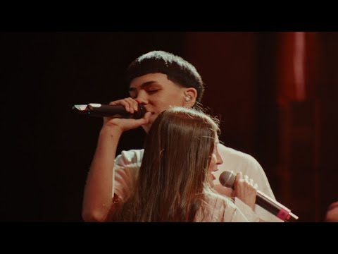 MILO J, YAMI SAFDIE - EL BOLERO (En Vivo Estadio de Morón)