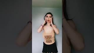 Braless no bra bouncy bouncing boobs dancing tiktok nip slip boob