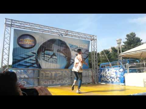 Uragano 2015 pasitos  salsa Johnny Vazquez