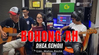 Download lagu BOHONG AH - BUNGSU BANDUNG (LIVE COVER DHEA GEMOII) POJOK SUARA VERSI AKUSTIK mp3 Download lagu BOHONG AH - BUNGSU BANDUNG (LIVE COVER DHEA GEMOII) POJOK SUARA VERSI AKUSTIK mp3