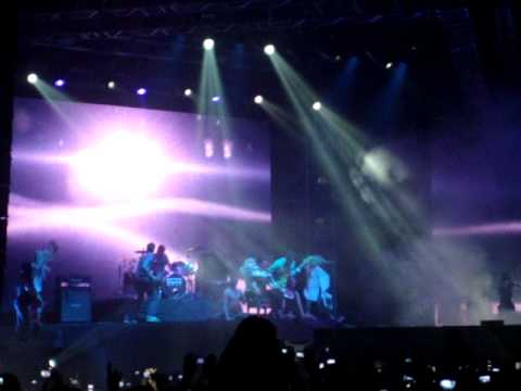 Armin van Buuren feat. Susana - Desiderium 207