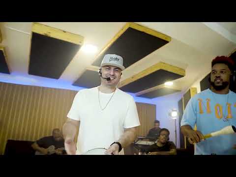 Talvez O Amor Não Seja Tão Ruim - Grupo Dy…