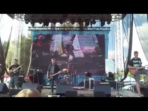 Ranná Nevolnosť - Ranná Nevoľnosť - Stratený v čase (live Slížovica 2014)