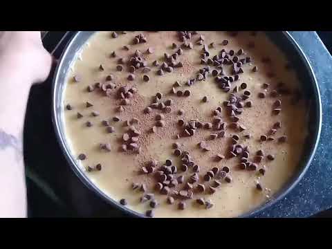 Cheesecake de chocolate, lulo y chips de chocolate