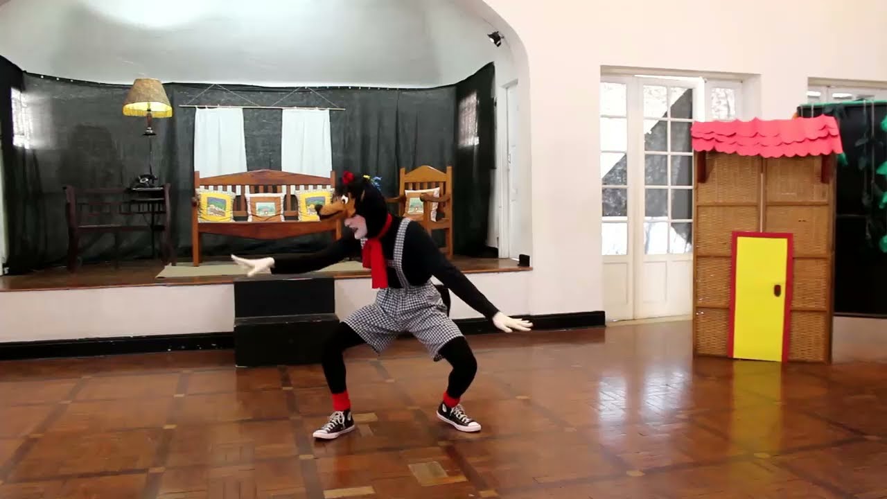 Deu a Louca no Lobo - Peça Teatral Infanto-Juvenil