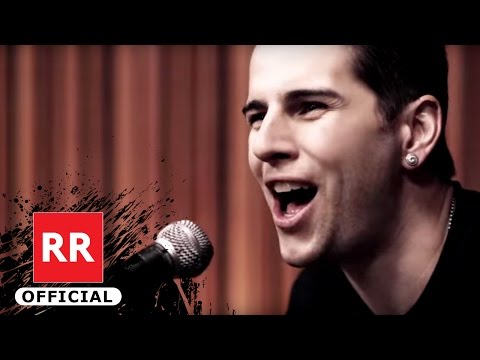 Avenged Sevenfold -  So Far Away (Official Music Video)