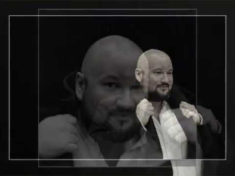 Philipp Werner singt "Ich bin was ich bin" (I am what i am)