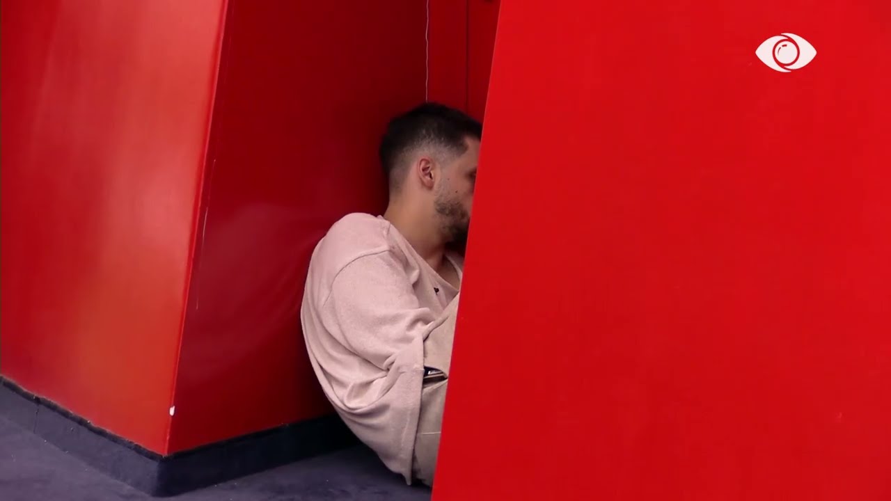 Më janë kthyer kundër Mali me Stenaldon/ Gimbo bisedon me Selin